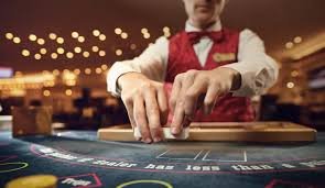 Kartu dan hasil Red Tiger ditampilkan di layar dealer langsung mikatoto
